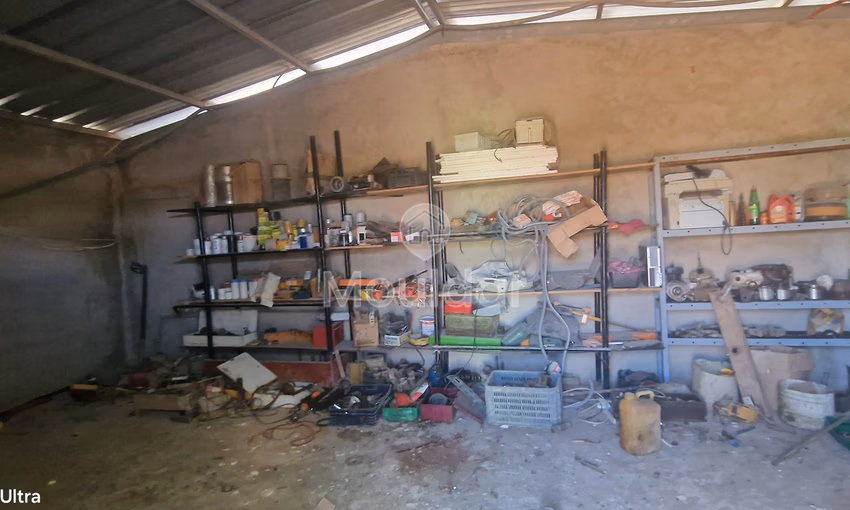 فرصة فريدة: قطعة أرض صناعية بمساحة 2400 متر مربع في القصر الكبير