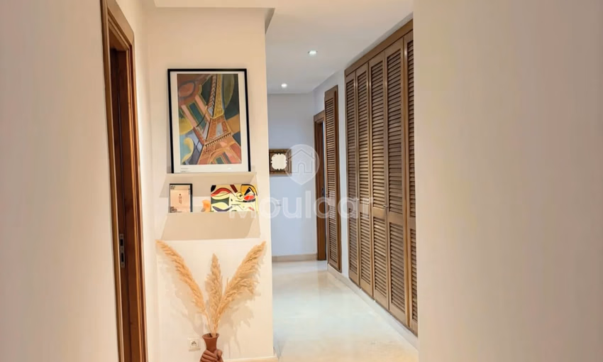 Appartements Luxueux à Louer, Casablanca Racine - 205m²