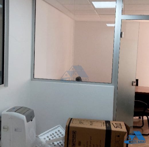 SALE OF EQUIPPED OFFICE IN DOWNTOWN KENITRA - view 11