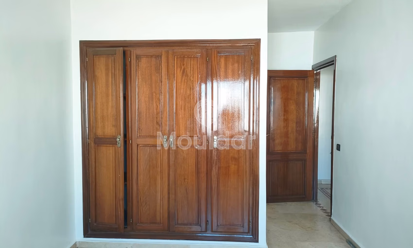 Bel Appartement à Louer à Casablanca - 2 Chambres, 90m² Bel Appartement à Louer à Casablanca - 2 Chambres, 90m²
