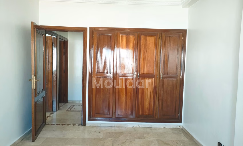 Bel Appartement à Louer à Casablanca - 2 Chambres, 90m² Bel Appartement à Louer à Casablanca - 2 Chambres, 90m²