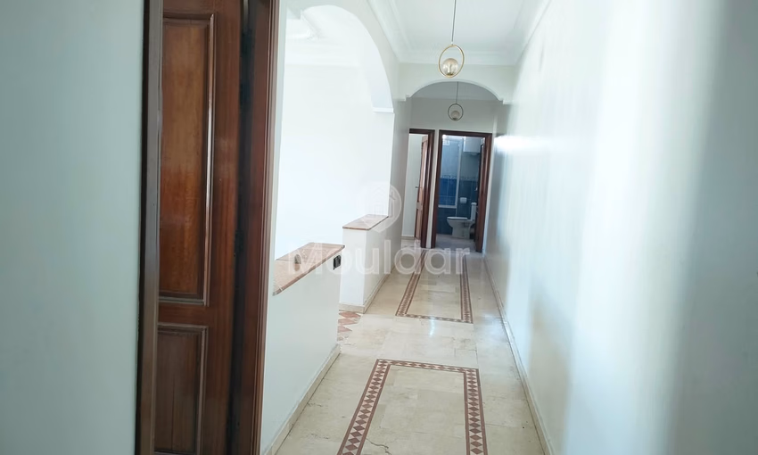 Bel Appartement à Louer à Casablanca - 2 Chambres, 90m² Bel Appartement à Louer à Casablanca - 2 Chambres, 90m²