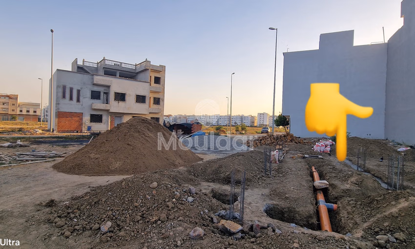 أرض للبناء في القصر الكبير: 80 م² للفرصة!