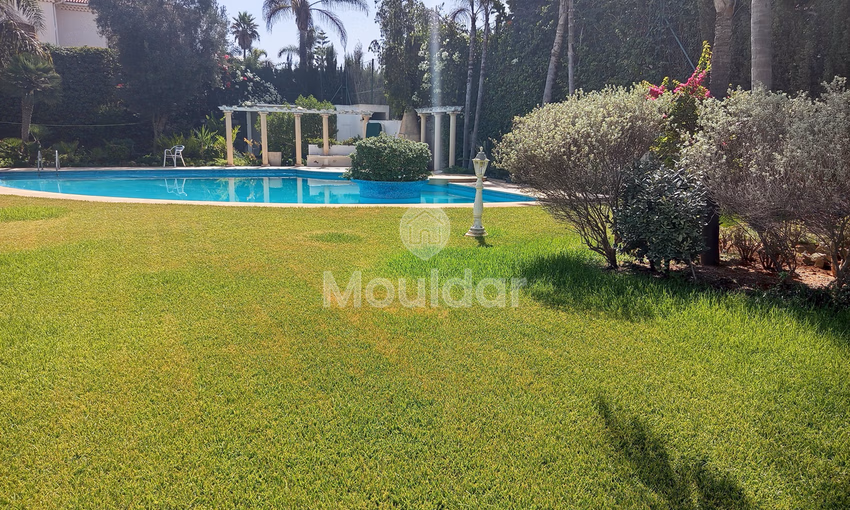 Villa d'exception à vendre à Casablanca - Californie, 2550m² Villa d'exception à vendre à Casablanca - Californie, 2550m²