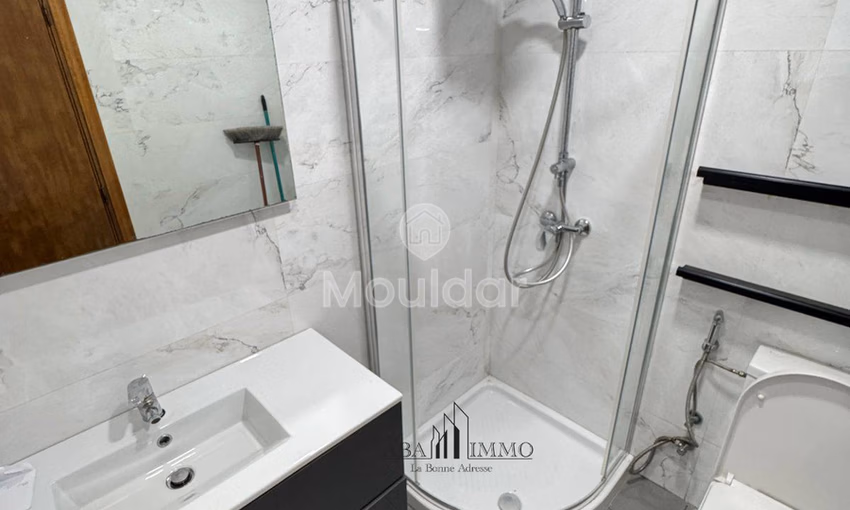 Appartement Spacieux à Louer : 3 Chambres à Casablanca