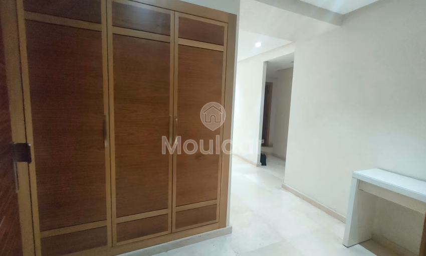 Appartement à Louer à Casablanca : Confort et Espace Assurés Appartement à Louer à Casablanca : Confort et Espace Assurés