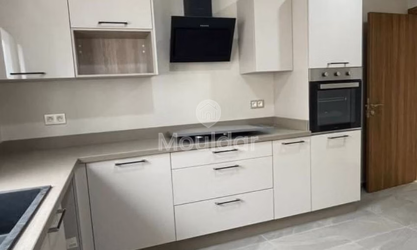 Charmant Appartement à Louer à Casablanca - 3 Chambres spacieuses Charmant Appartement à Louer à Casablanca - 3 Chambres spacieuses