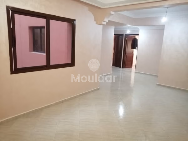En Alquiler: Apartamento de 2 Habitaciones en Marrakech, Confort y Estilo