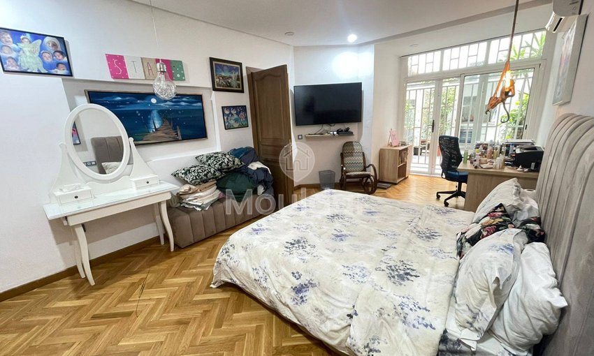 Spacious Apartment for Sale in Casablanca - Racine, 247m² - view 5