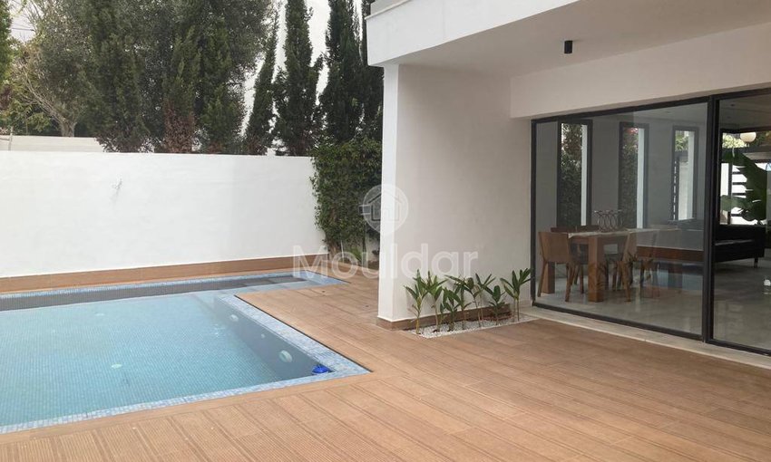 فيلا فاخرة مكونة من 4 غرف للإيجار في الدار البيضاء - view 7