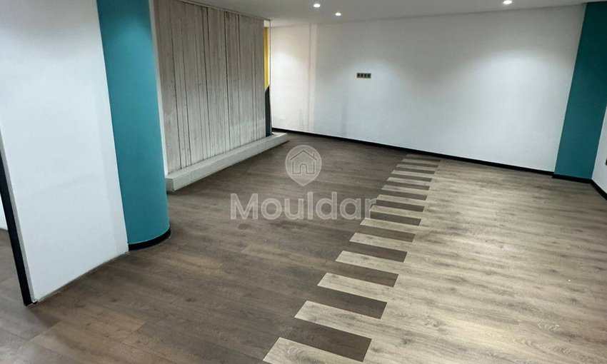 Locali commerciali in affitto: 210 m² a Casablanca - view 2