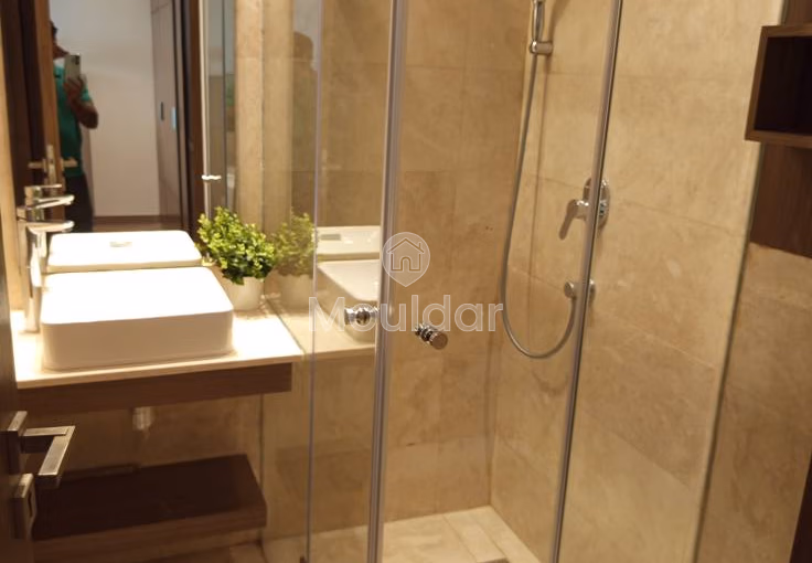 شقة 3 غرف للإيجار في حي الحسني، الدار البيضاء شقة 3 غرف للإيجار في حي الحسني، الدار البيضاء