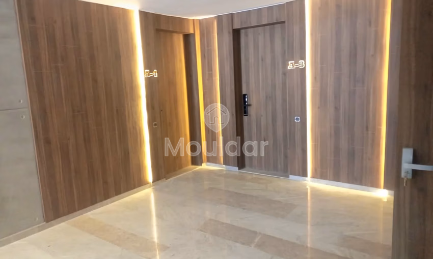 Studio for Rent in Casablanca - Palm Tree, Comfort and Modernity