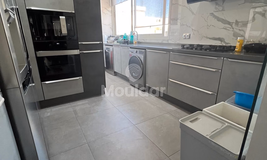 Appartement à louer à Casablanca: 2 chambres, idéal emplacement