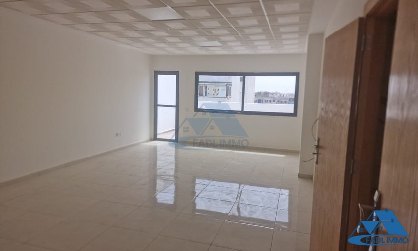 Sale of New Office Front 5 Minutes from Kénitra Station - view 2
