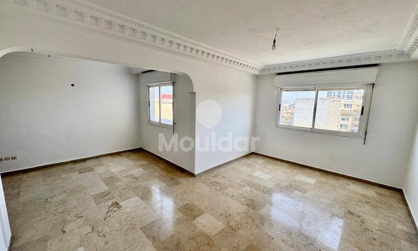 For Sale: Charming 2 Bedroom Apartment in Maarif, Casablanca - view 5