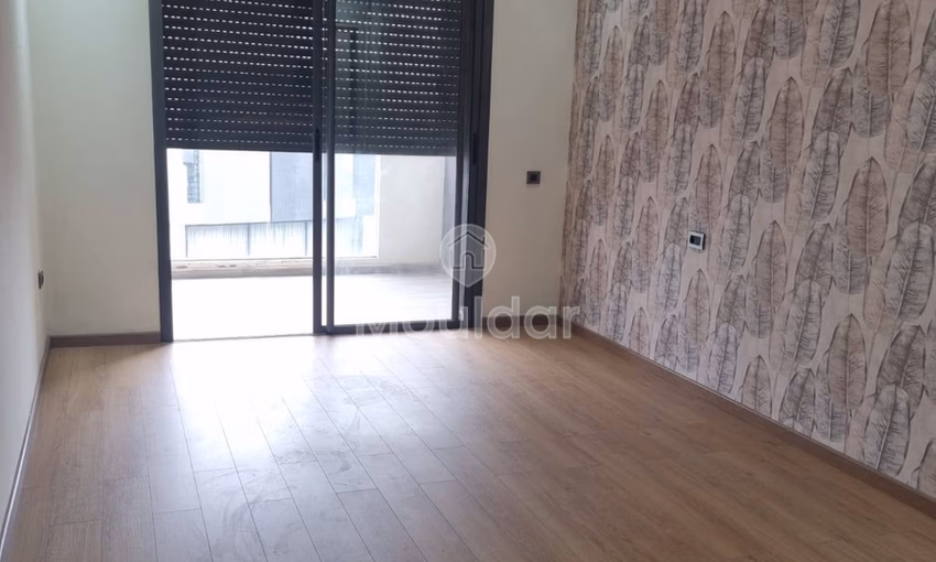 Charmant Appartement 3 Chambres à Louer à Dar Bouazza