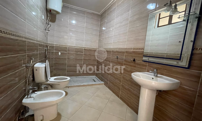 فيلا أنيقة للإيجار في مراكش: فخامة وراحة