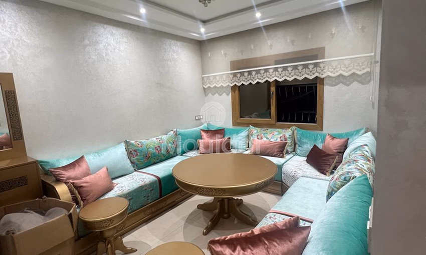 En Alquiler: Apartamento de 2 Habitaciones en Dcheira El Jihadia