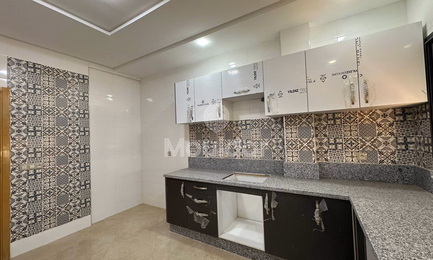 Beautiful Apartment for Sale: 3 Bedrooms in Fès Mont Fleuri Beautiful Apartment for Sale: 3 Bedrooms in Fès Mont Fleuri