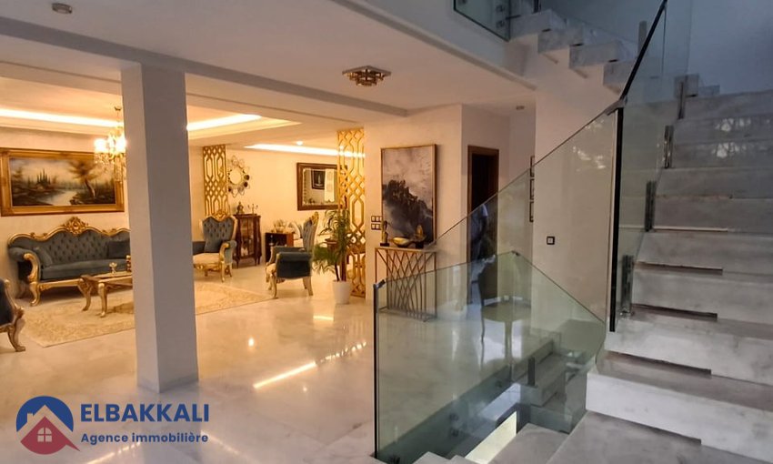 فيلا فسيحة فاخرة للإيجار - view 14