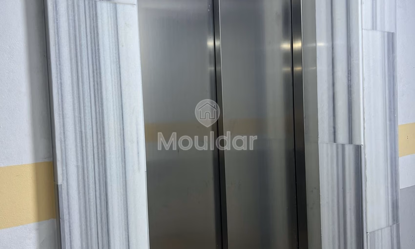 Location Bureau 62m² à Tanger : Espace Idéal pour Votre Activité Location Bureau 62m² à Tanger : Espace Idéal pour Votre Activité