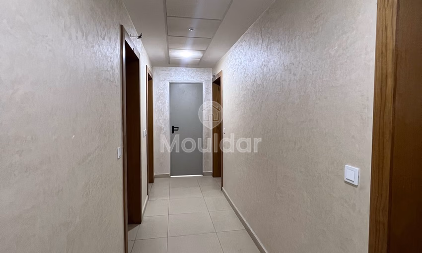 Location Bureau 62m² à Tanger : Espace Idéal pour Votre Activité Location Bureau 62m² à Tanger : Espace Idéal pour Votre Activité
