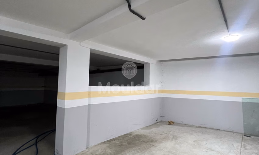 Location Bureau 62m² à Tanger : Espace Idéal pour Votre Activité Location Bureau 62m² à Tanger : Espace Idéal pour Votre Activité