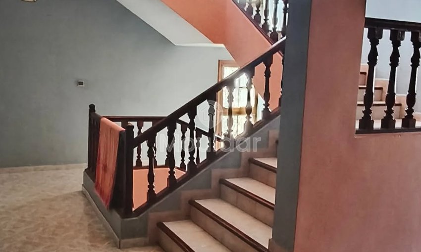 Villa Spacieuse à Vendre à Kénitra - 8 Chambres Lavissantes - view 6