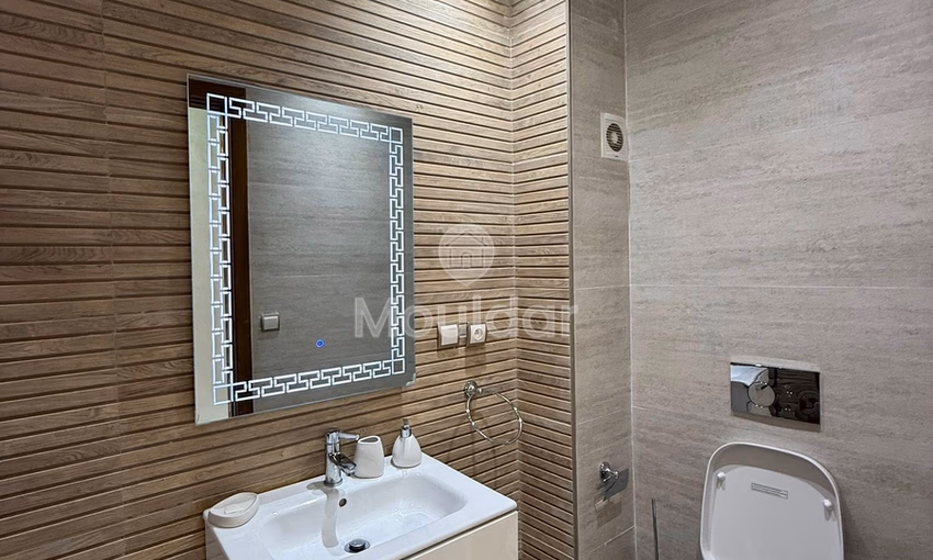 Apartamento en alquiler en Tánger: Confort y Vista Imponente