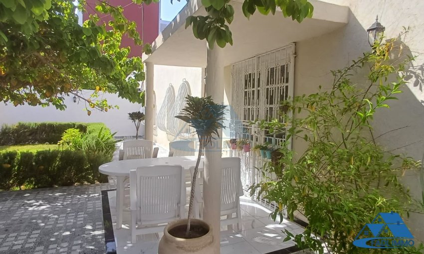 VENTA DE VILLA ESPACIOSA EN DIOUR JAMMA RABAT - view 2