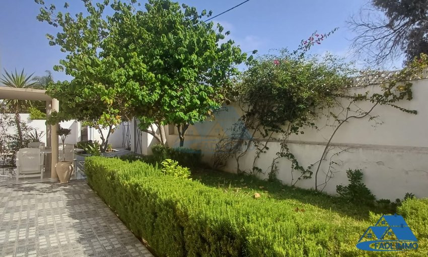 VENTA DE VILLA ESPACIOSA EN DIOUR JAMMA RABAT - view 4
