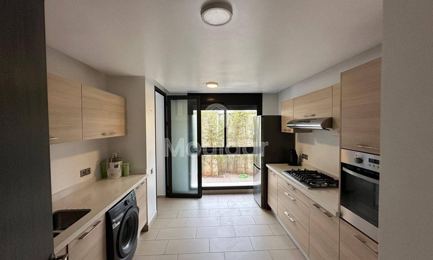 Aïn Diab'da Kiralık Daireler: 3 Geniş Oda - view 9