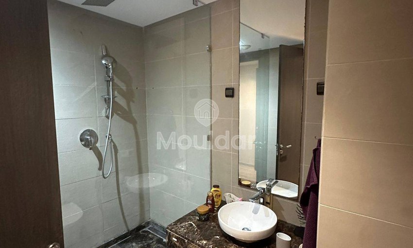 Aïn Diab'da Kiralık Daireler: 3 Geniş Oda - view 11