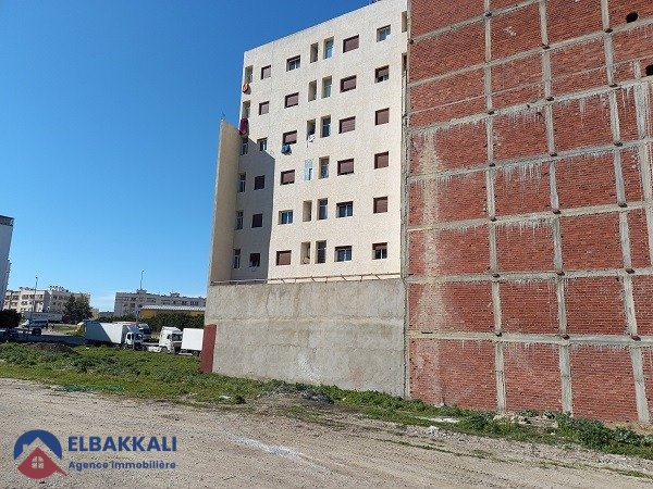 Terrain à vendre à Tanger - Ahlane : 241 m² à saisir! - view 3