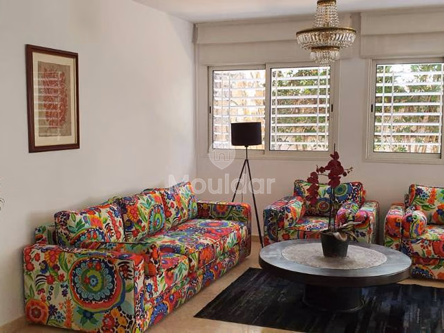 فيلا فسيحة للإيجار في الدار البيضاء - راحة وأناقة فيلا فسيحة للإيجار في الدار البيضاء - راحة وأناقة