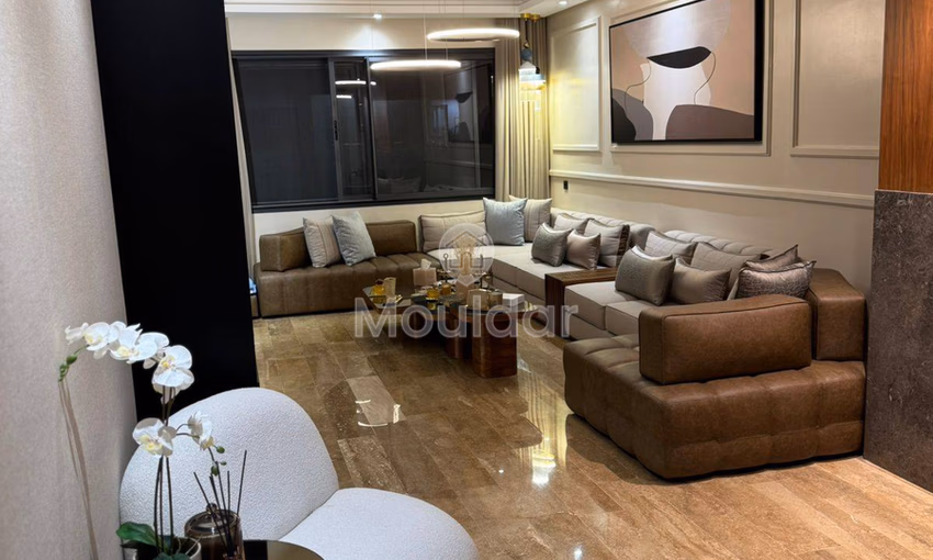 شقة للإيجار في دار بوعزة - غرفتان مريحتان