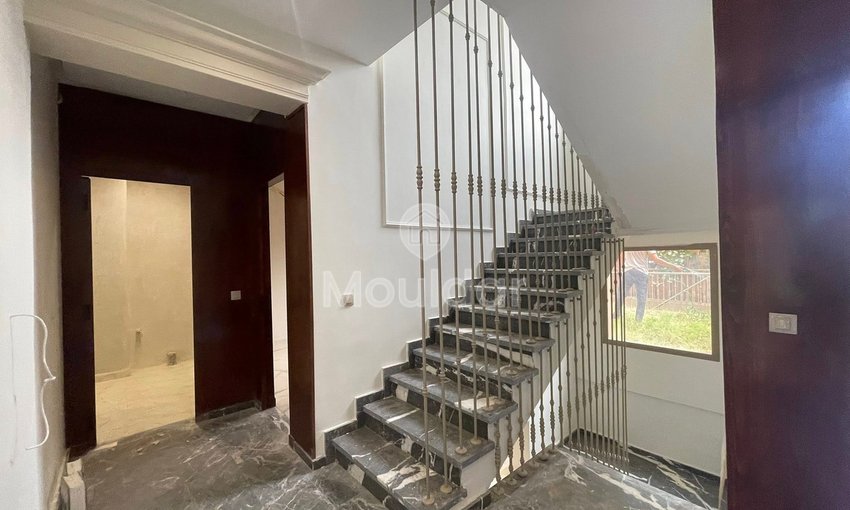 Villa Moderna da Vendere a Marrakech - Targa: Eleganza e Spazio - view 11