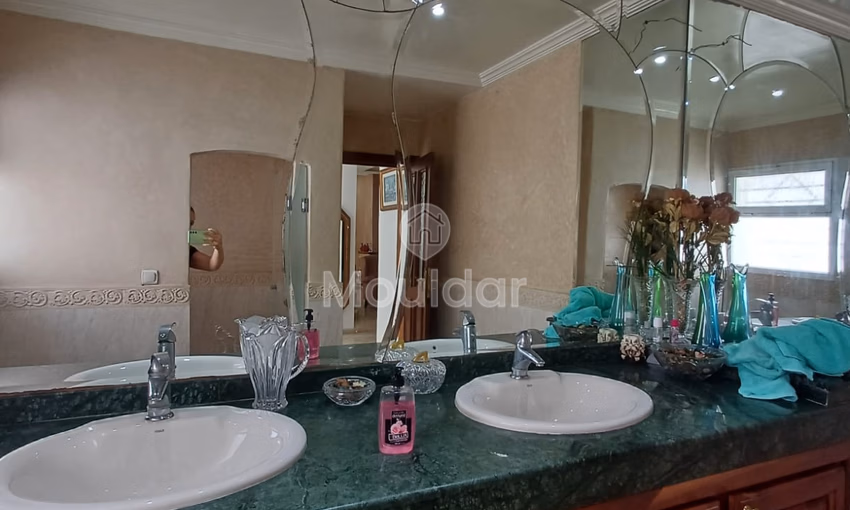 Villa spacieuse à vendre à Rabat - Hay el Fath Villa spacieuse à vendre à Rabat - Hay el Fath