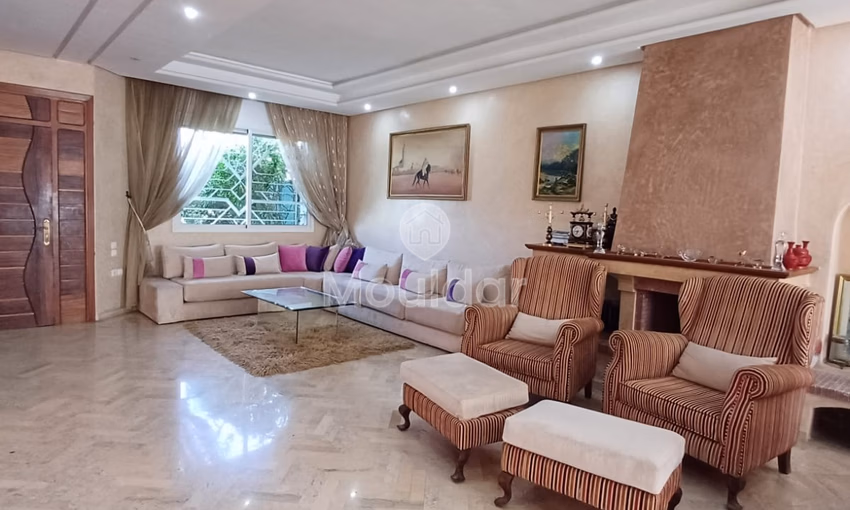 Villa spacieuse à vendre à Rabat - Hay el Fath Villa spacieuse à vendre à Rabat - Hay el Fath
