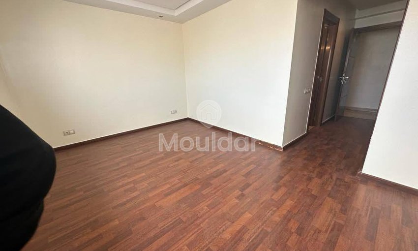 شقة ساحرة للإيجار في الدار البيضاء - 4 غرف نوم - view 9