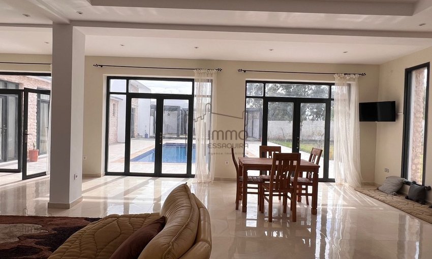 Villa de Luxe à Essaouira : Élégance et Espace à Vendre - view 3