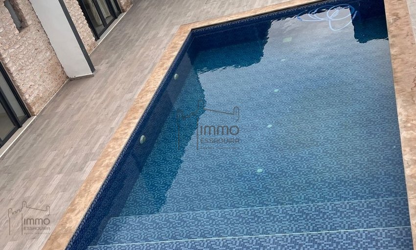 Villa de Luxe à Essaouira : Élégance et Espace à Vendre - view 2