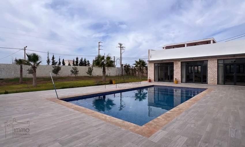 Villa de Luxe à Essaouira : Élégance et Espace à Vendre - view 36