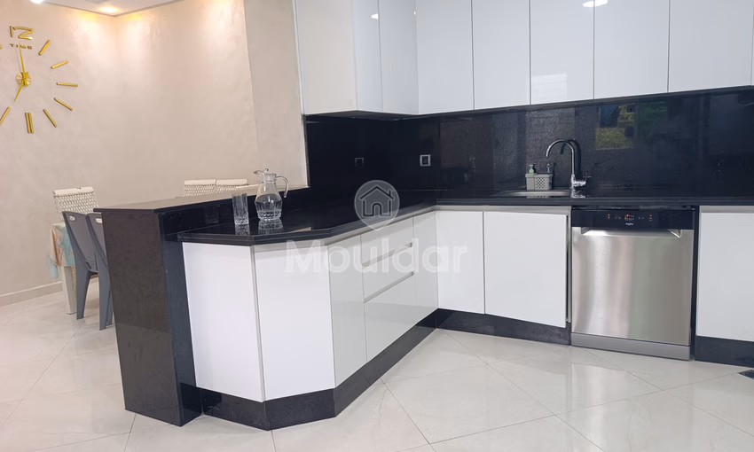 Villa Moderne à Louer à Kénitra - 5 Chambres Spacieuses Villa Moderne à Louer à Kénitra - 5 Chambres Spacieuses