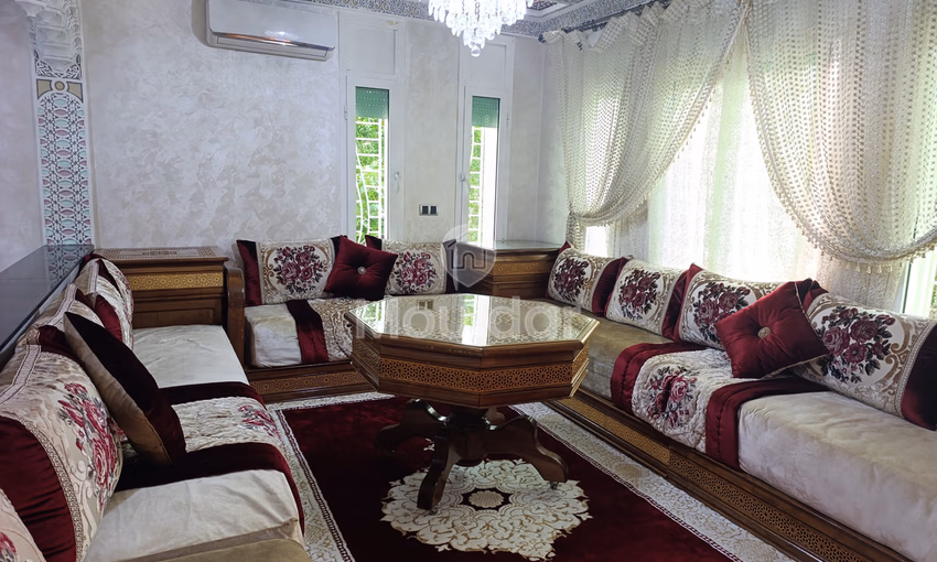 Villa Moderne à Louer à Kénitra - 5 Chambres Spacieuses