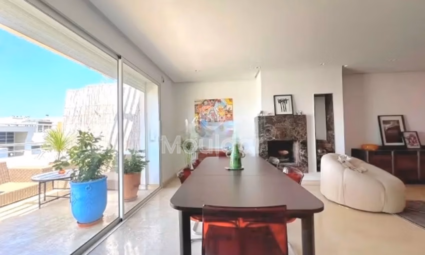 Superbe Appartement 3 Chambres à Louer au Cœur de Racine