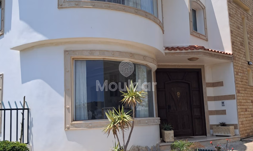 Villa Spacieuse à Vendre à Tanger - Achakar, 3 Chambres Villa Spacieuse à Vendre à Tanger - Achakar, 3 Chambres