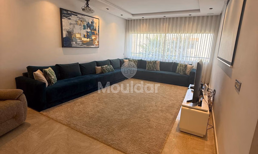 Appartement à Louer: 3 Chambres à Aïn Diab, Casablanca
