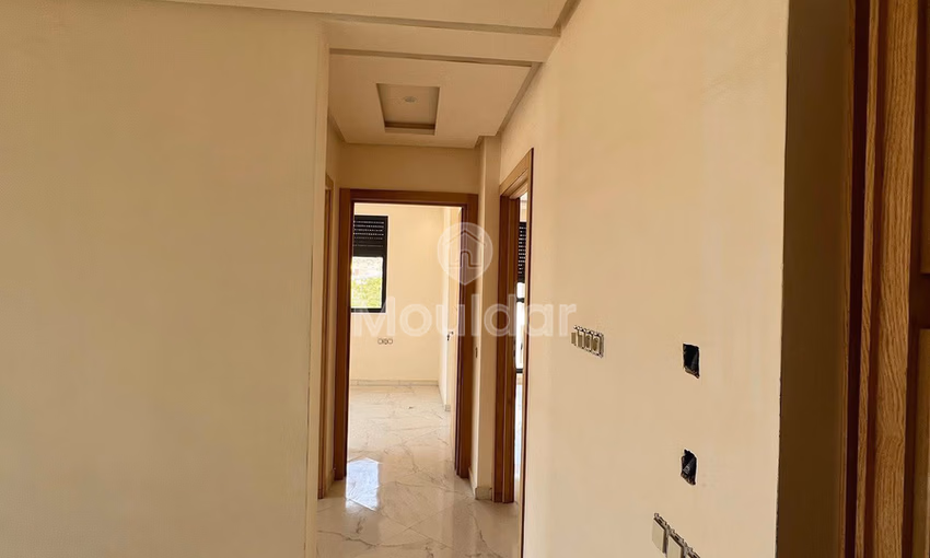 شقة للبيع في أكادير: 76 م²، غرفتان نوم